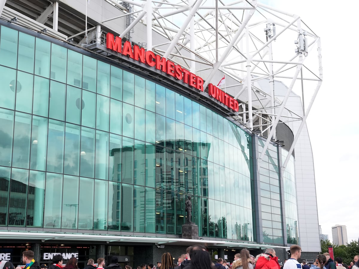 Man Utd look at funding for disabled supporters’ association in cost-cutting bid