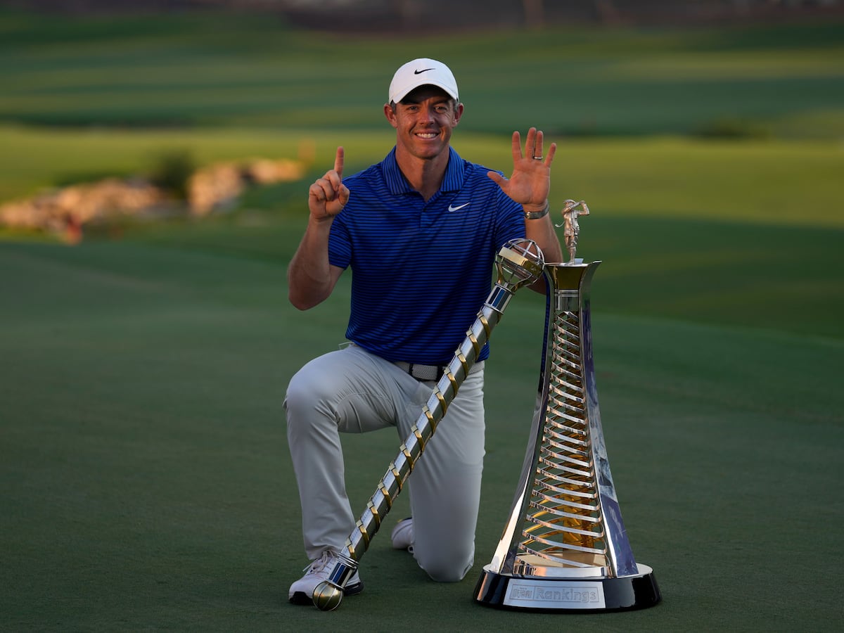 Rory McIlroy celebrates Race to Dubai and DP World Tour Championship double win