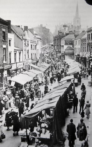 The bustling Walsall market in the 1940s.
