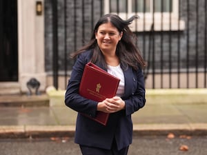 Lisa Nandy carrying a file in Downing Street