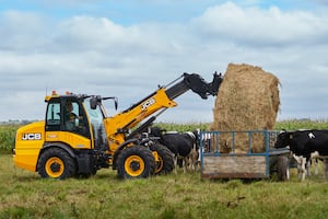 JCB TM280S