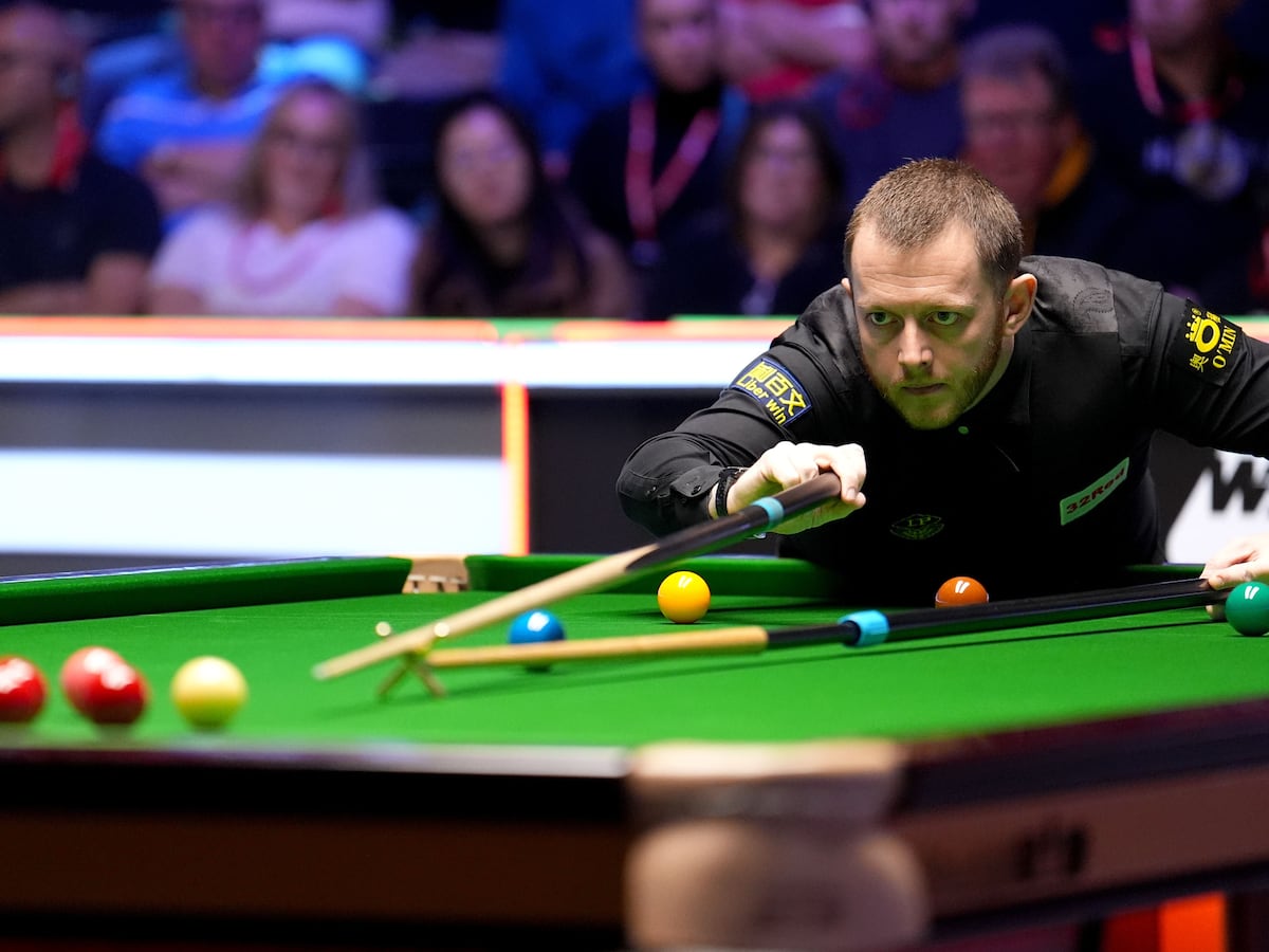 Mark Allen depressed with his form after scrappy first-round win in York