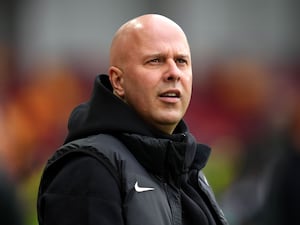 Liverpool boss Arne Slot on the touchline at Brentford