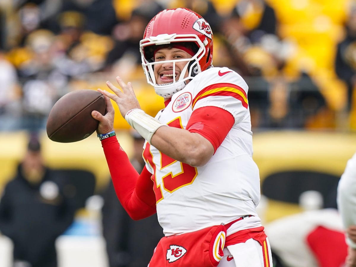 Patrick Mahomes dominant as Kansas City Chiefs cruise past Pittsburgh Steelers