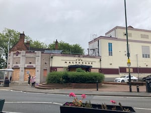 THE MALTHOUSE, NEW ROAD, WILLENHALL, WV13 2BG
Photo taken by LDR Rachel Alexander 14 August 2024 
Story: Plans withdrawn to convert former town centre Wetherspoons into housing 
Permission for use for LDR partners 