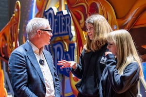 Apprentices Laura Gilbert (Right) and Tegan Payne with Mayor Richard Mayor. PIC: WMCA