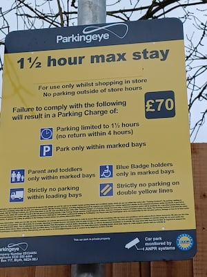 New signs outside Aldi Sedgley are still threatening non-customers with fines for using the car park