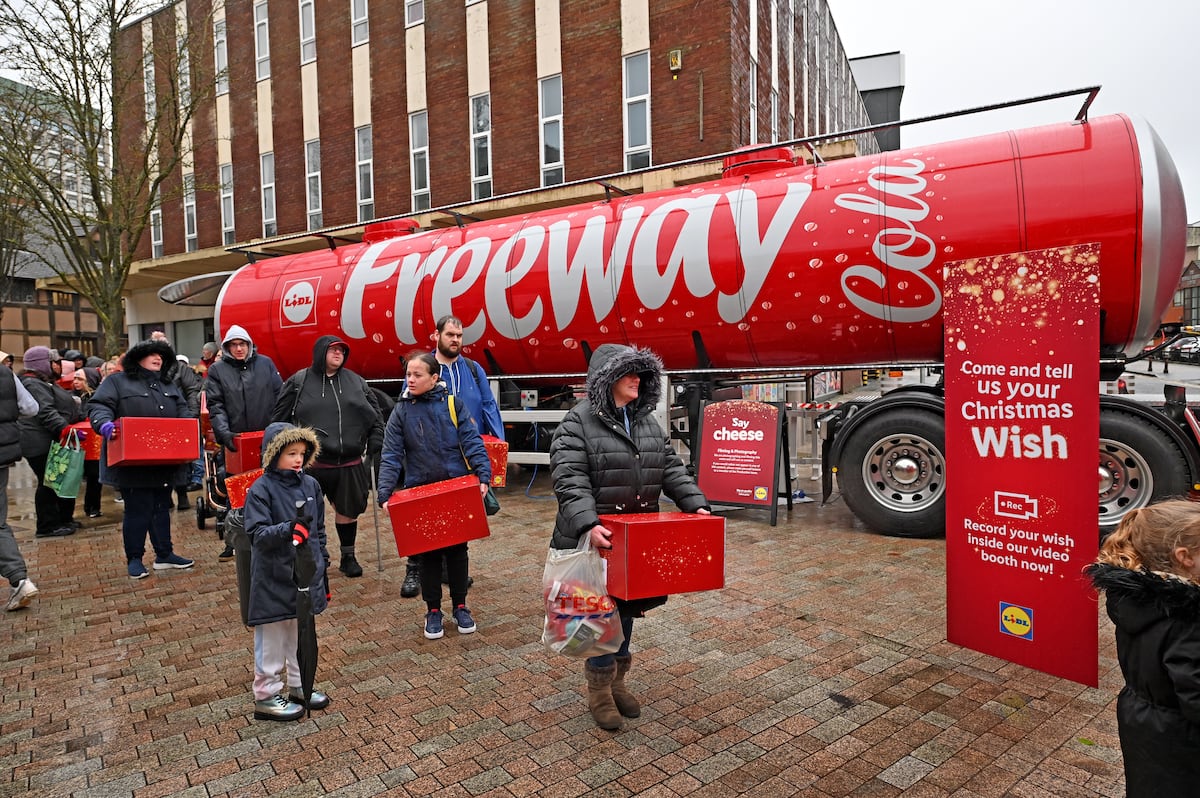 It’s beginning to feel a bit like Christmas as Freeway Cola Truck parks up in Wolverhampton