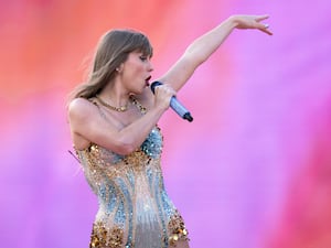 Taylor Swift performing in Edinburgh