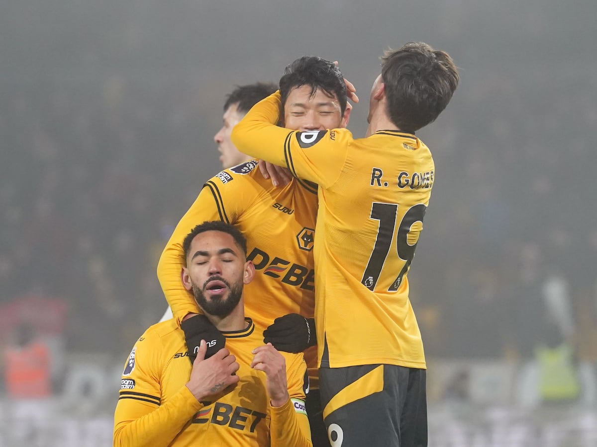 Vitor Pereira maintains perfect Wolves record as Man Utd struggles continue