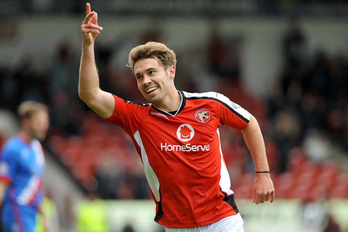 Tom Bradshaw a boss' dream at Walsall | Express & Star