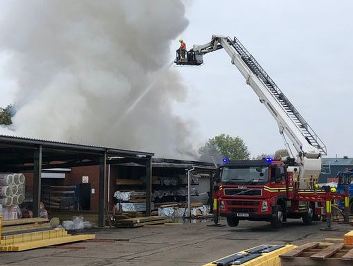 Crews battle severe fire at Brierley Hill builder's yard | Express & Star