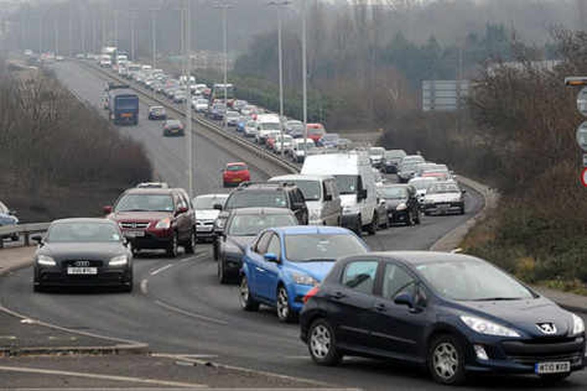 Burst Water Main Causes Rush Hour Delays Express And Star