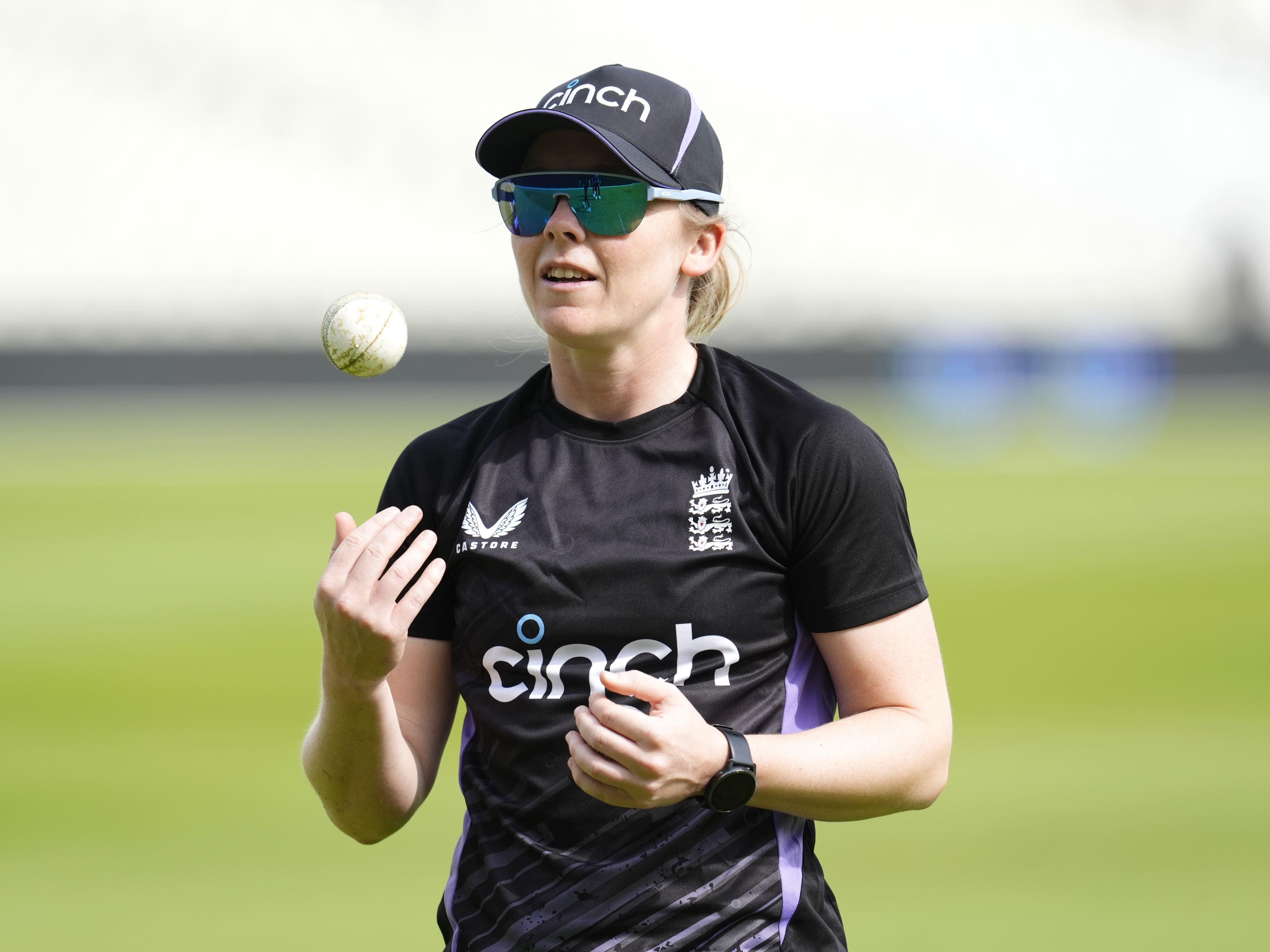 Heather Knight hails clinical fielding display as England wrap up series victory