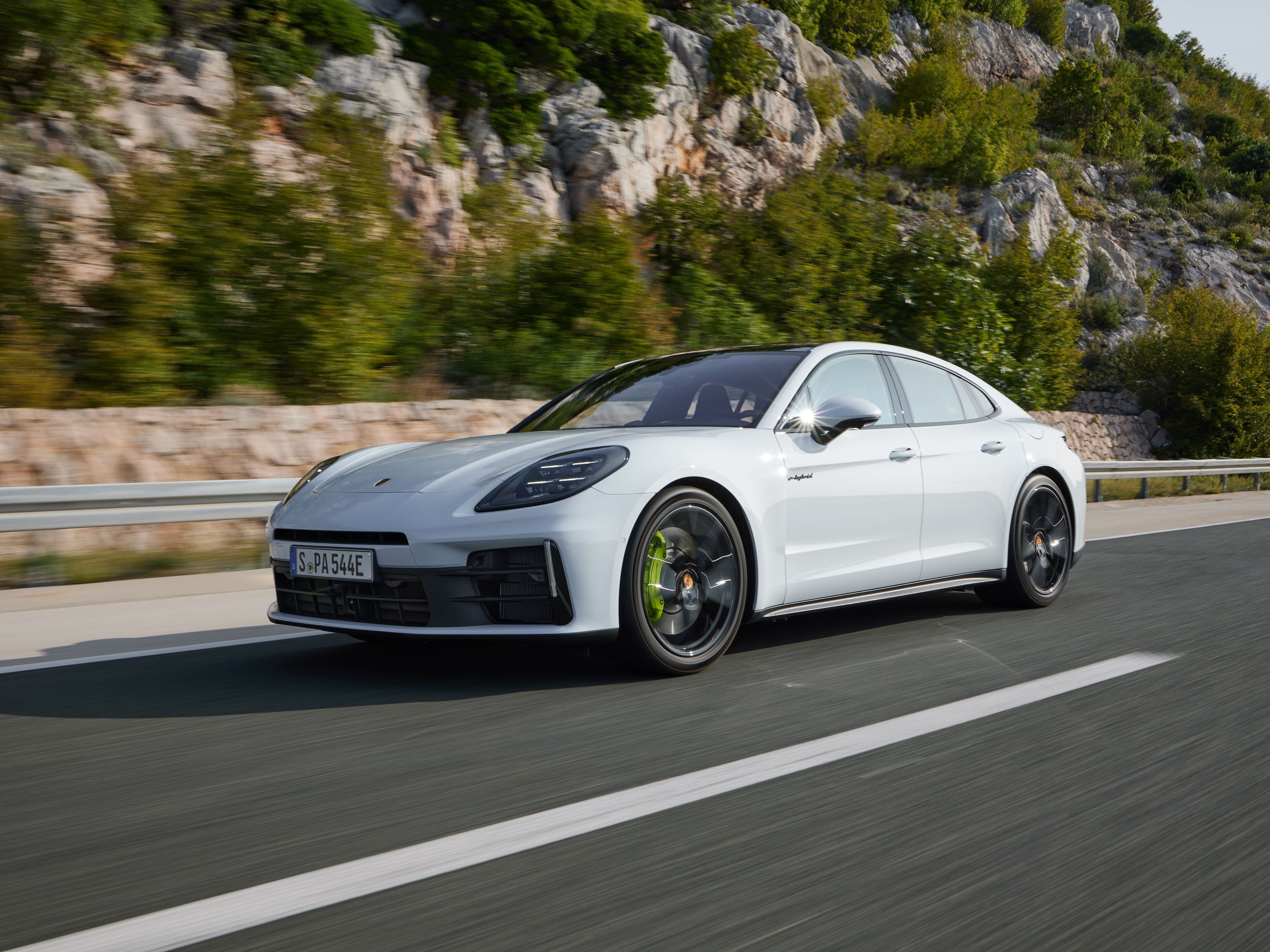 Porsche broadens Panamera range with new e-hybrid models