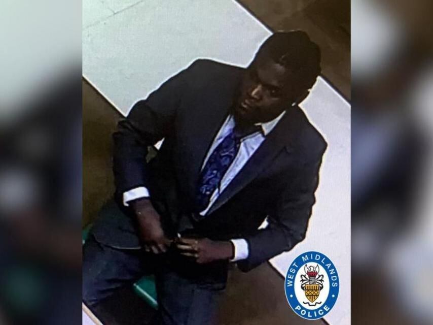 CCTV pics released after watch stolen in shopping centre