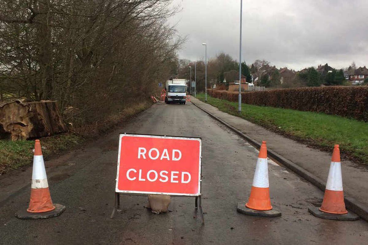 Road Closed And Homes Without Water After Pipe Bursts In Great Barr ...