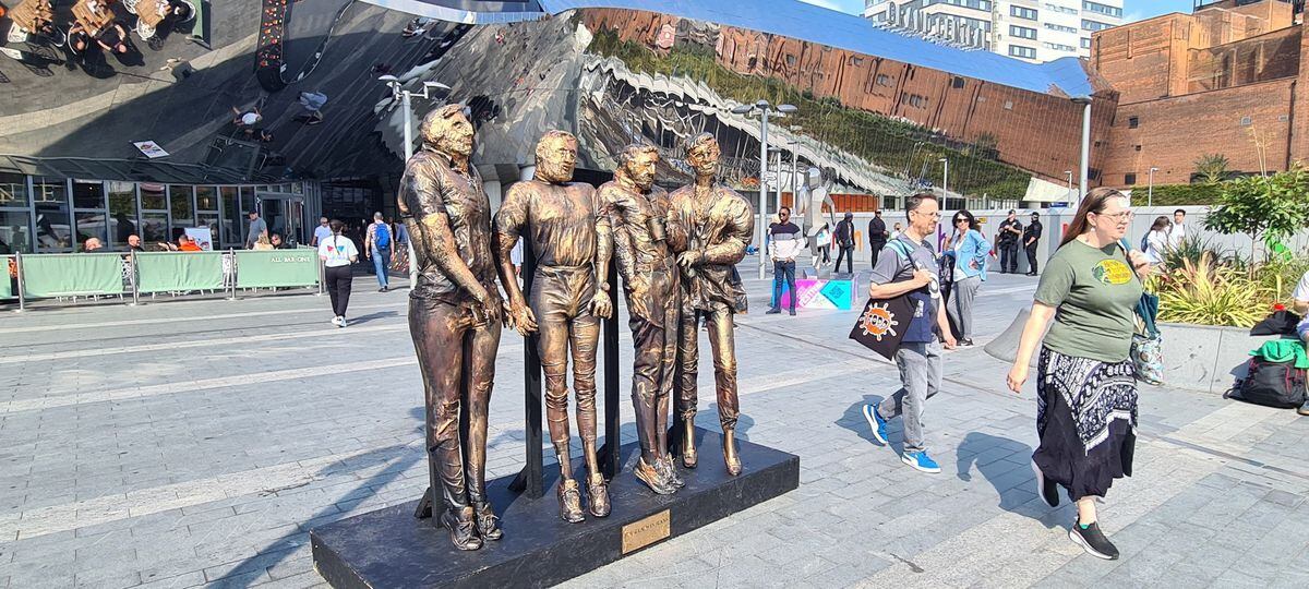 Statue Of Four Lads In Jeans Meme Unveiled In Birmingham Where Famous Photo Was Taken 9602