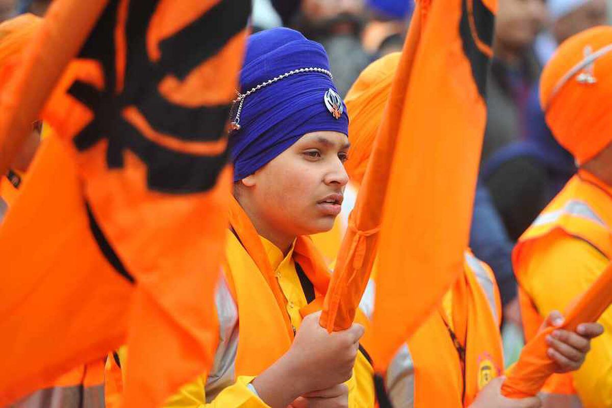 Thousands celebrate Vaisakhi in Walsall and Wolverhampton PICTURES