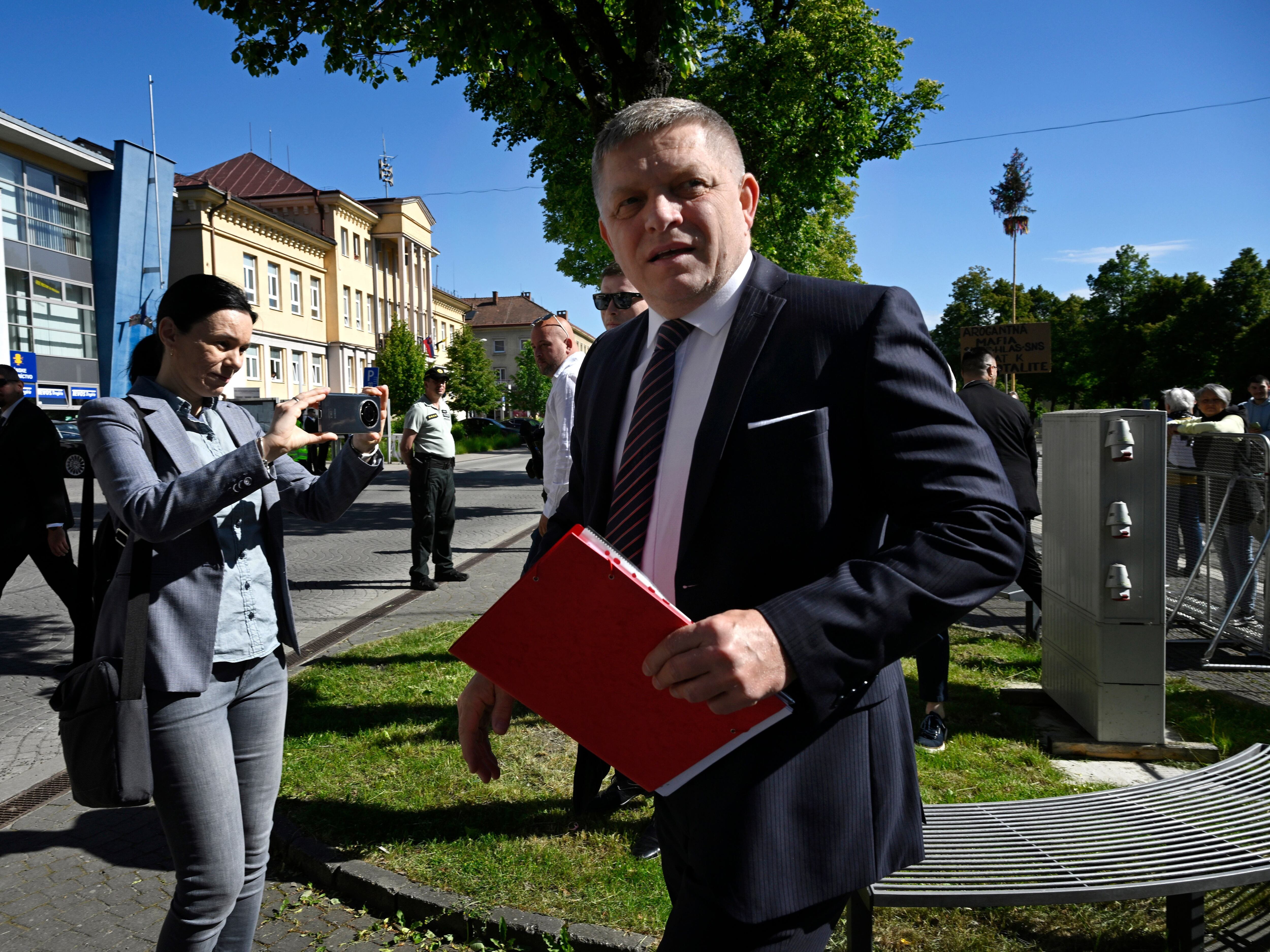 Slovakia’s PM makes first public appearance since assassination attempt