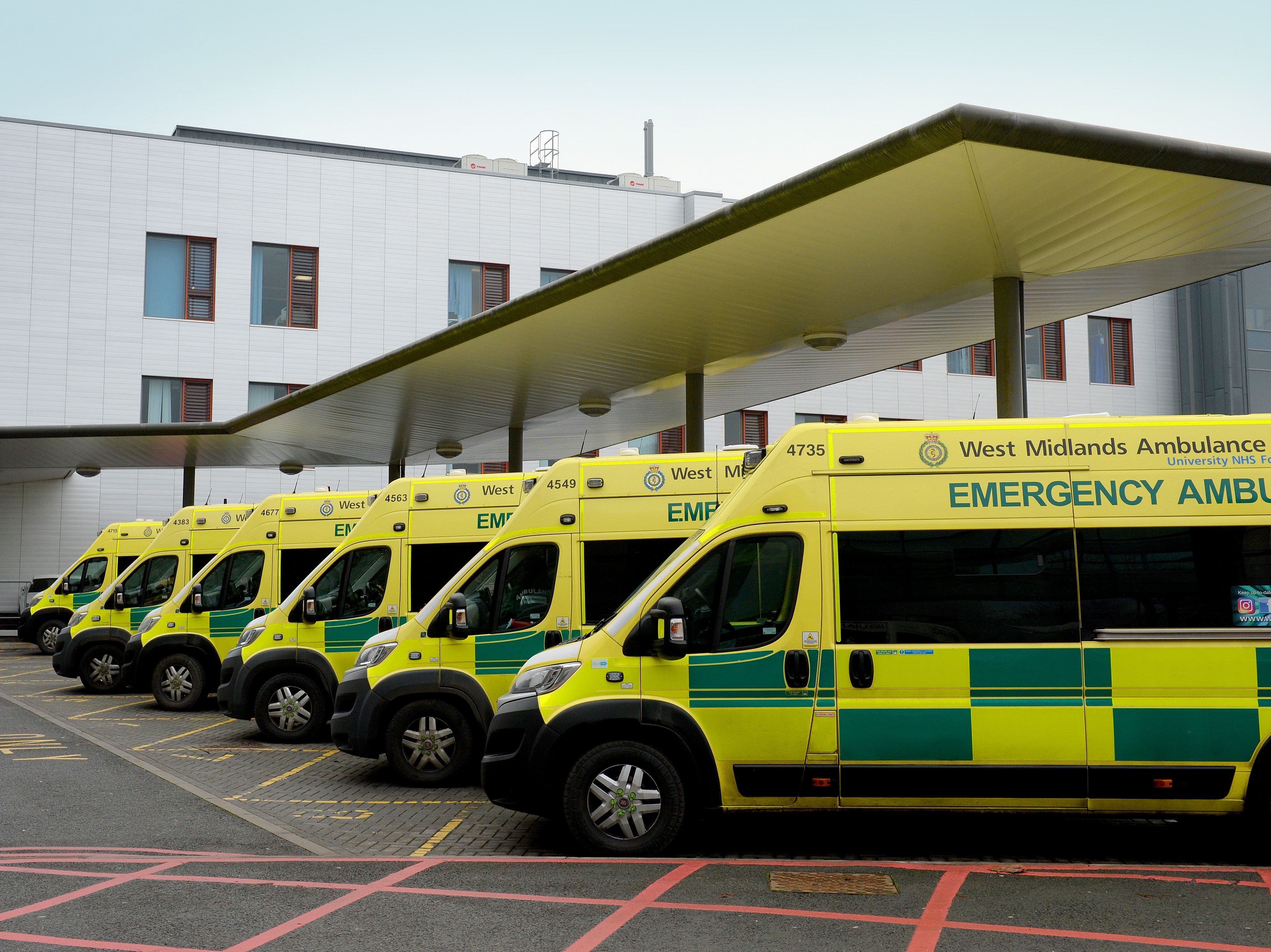 'Significant increase' in ambulance handover delays at hospitals in West Midlands