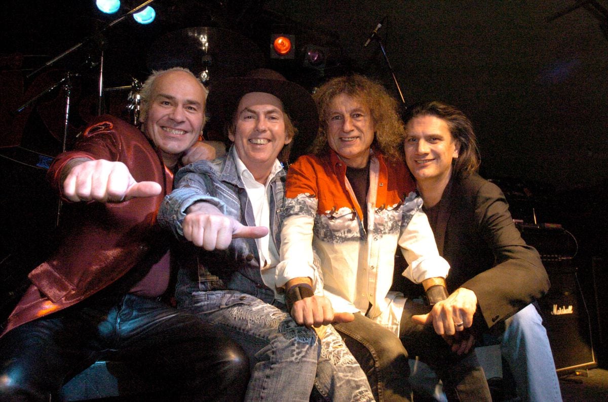 Slade drummer Don Powell fired by bandmate Dave Hill in 'cold email ...