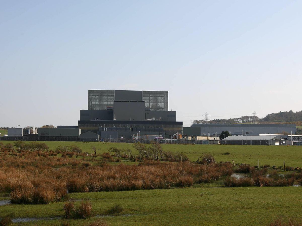 Hunterston B Power Station To Begin Decommissioning By 2022 | Express ...