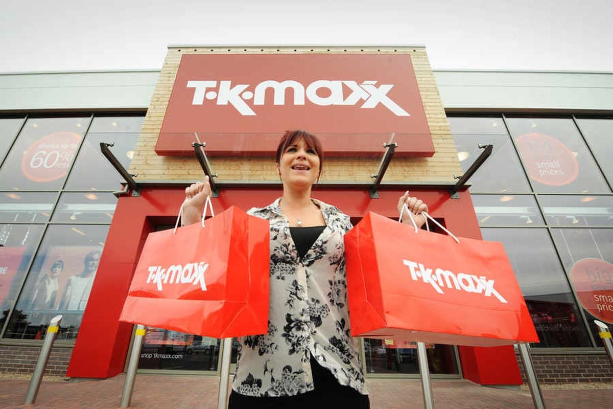 IN PICTURES New TK Maxx Department Store To Open Its Doors In Cannock   DJTV3N46QZE4DNAKNBDO2ITYSA 