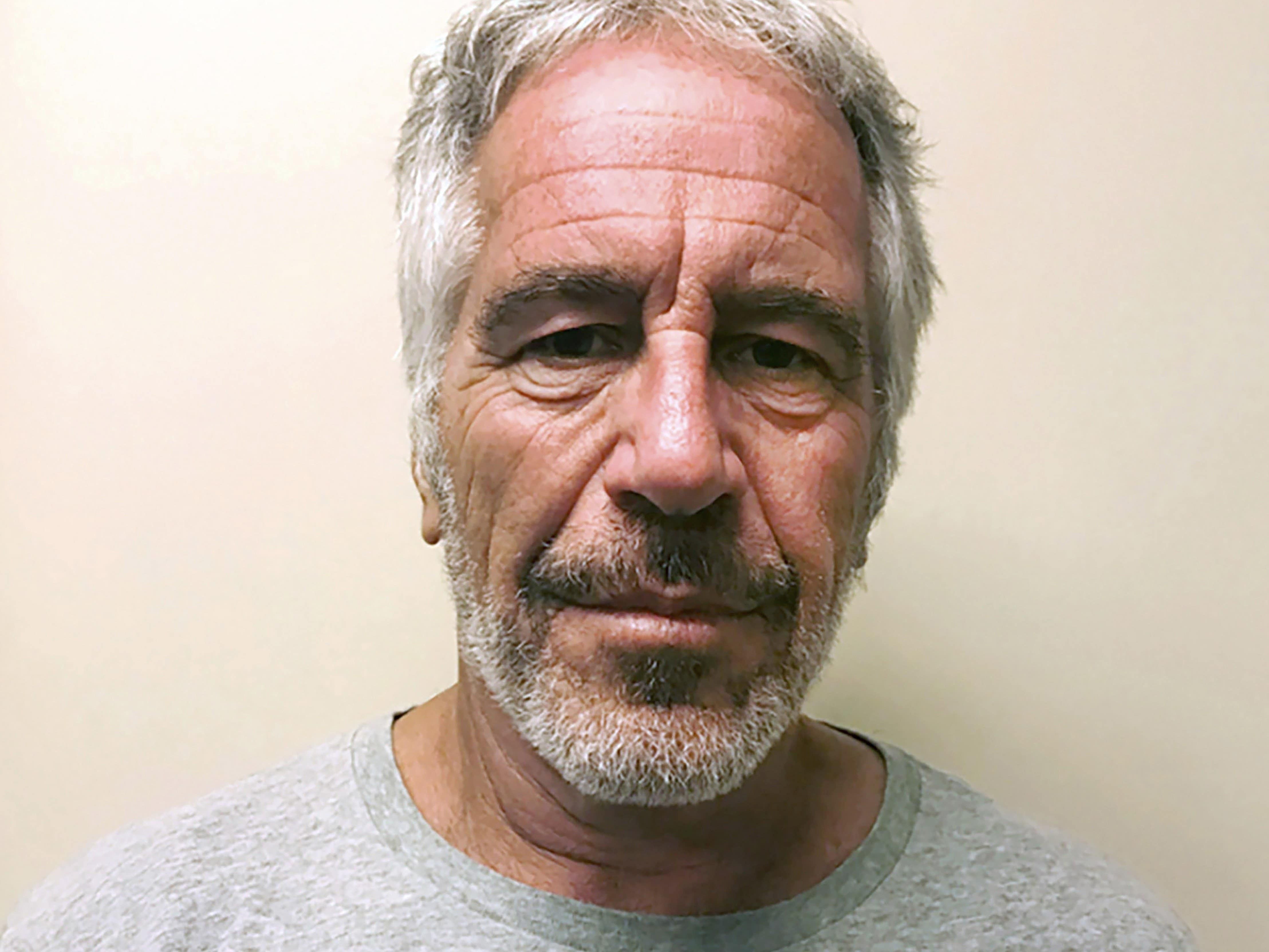 Transcripts released of 2006 grand jury investigation of Epstein sex trafficking